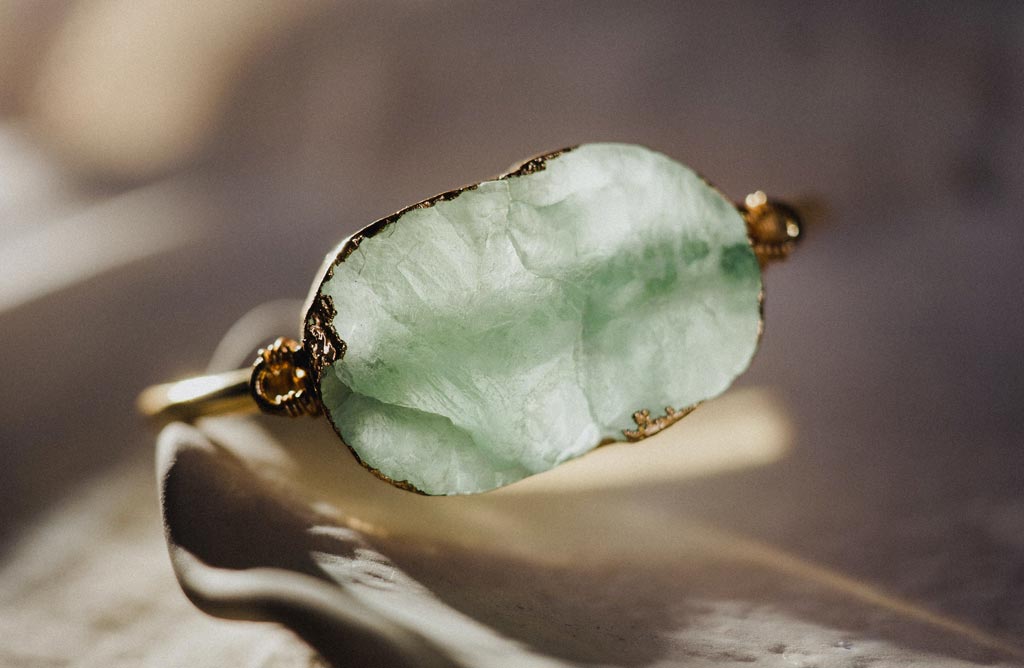 HOW TO CHOOSE GIFTS FOR WOMEN IN 6 STEPS